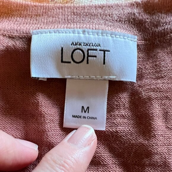 Loft Dusty Pink Cardigan Sweater - 70% Wool - Embellished Faux Pockets - Medium - Picture 4 of 5